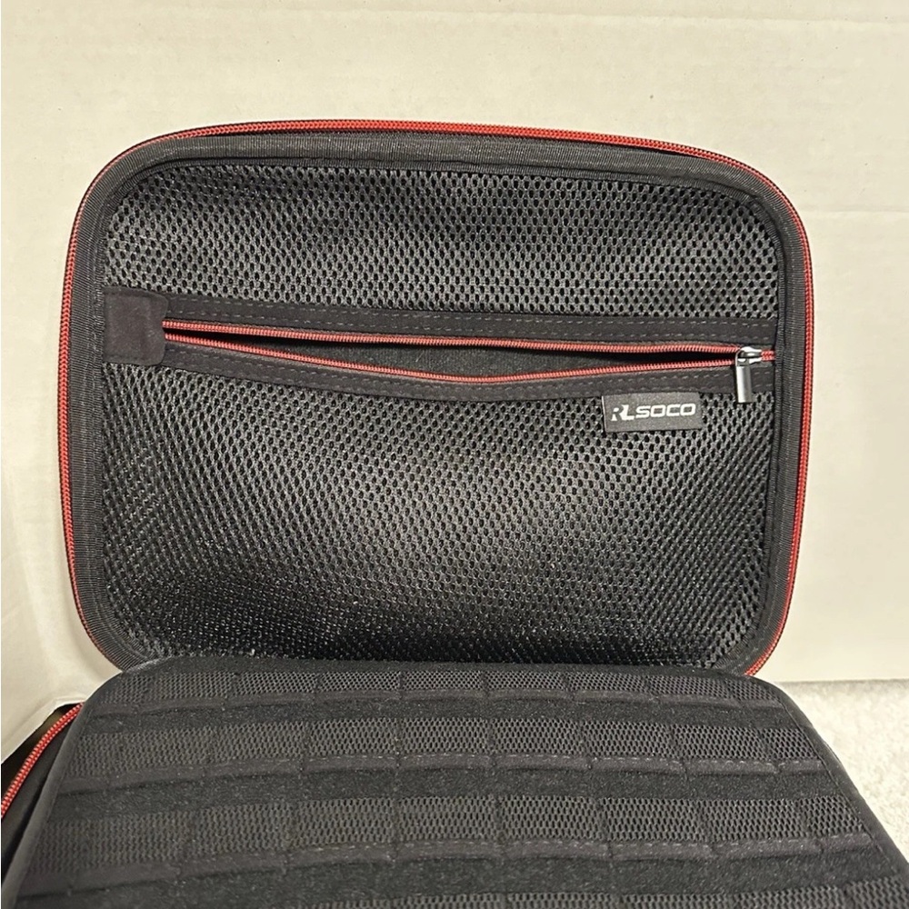 Nintendo Switch Travel Case Set - Picture 6 of 8